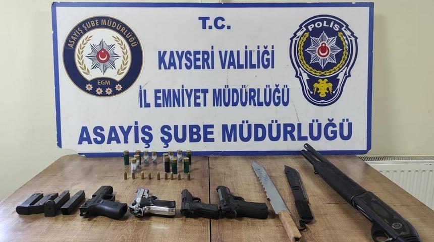 Kayseri'de 6 hırsızlık şüphelisi yakalandı