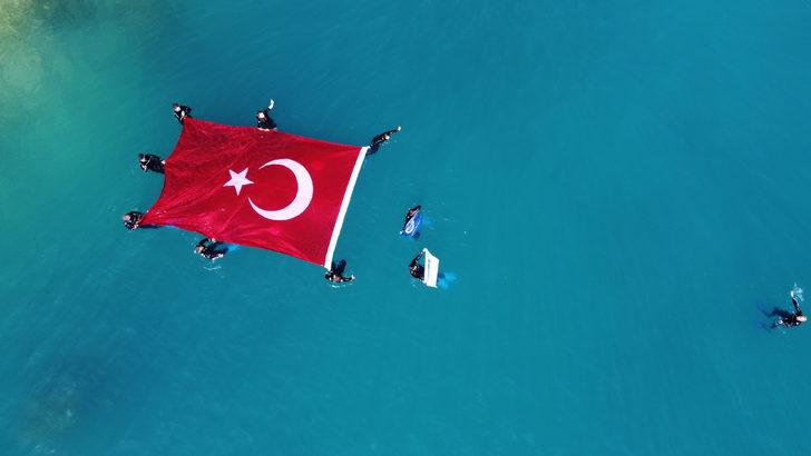 Bitlis'te "25. Adilcevaz Ceviz Festivali ve Kültür Etkinlikleri" düzenlendi G1