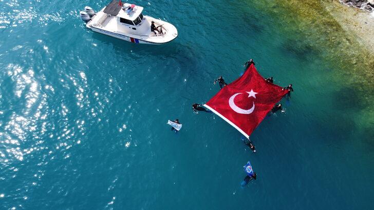 Bitlis'te "25. Adilcevaz Ceviz Festivali ve Kültür Etkinlikleri" düzenlendi G3