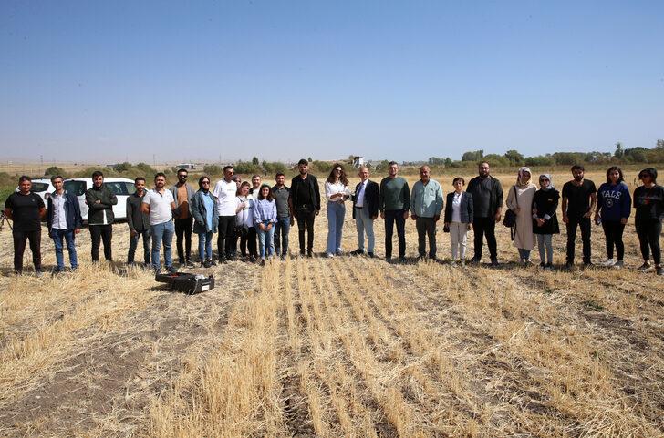 Bitlis'te çiftçi, girişimci ve ziraat mühendislerine dron eğitimi verildi G2