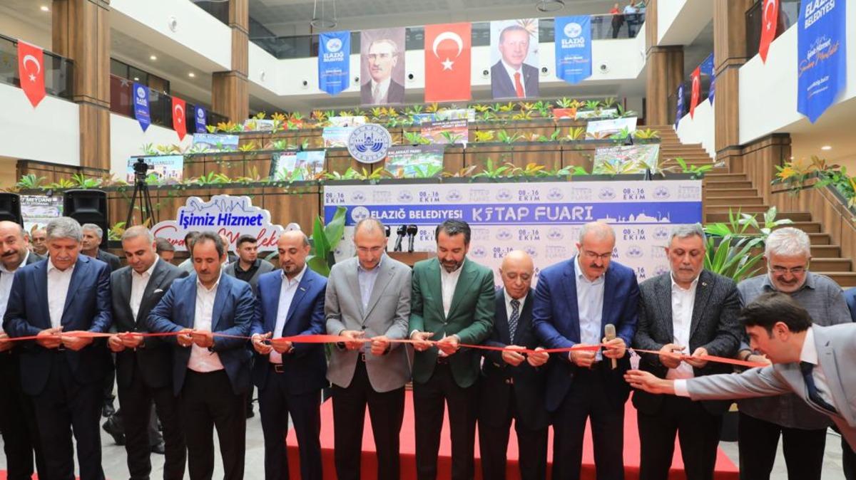 Elazığ'da "4. Ulusal Kitap Fuarı" a&ccedil;ıldı