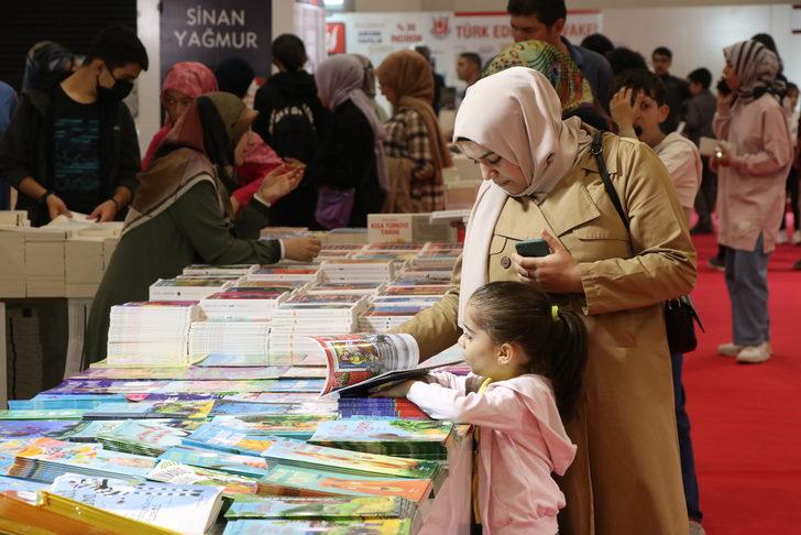 Elazığ'da "4. Ulusal Kitap Fuarı" açıldı G2