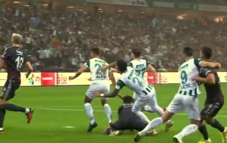 Neler oldu neler! Önce iptal etti, sonra penaltı dedi... İşte o anlar G1