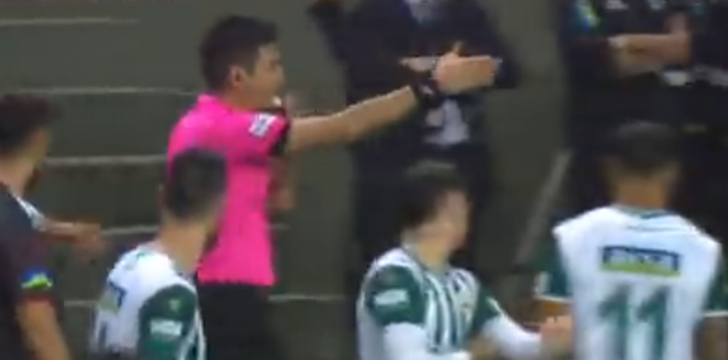 Neler oldu neler! Önce iptal etti, sonra penaltı dedi... İşte o anlar G4