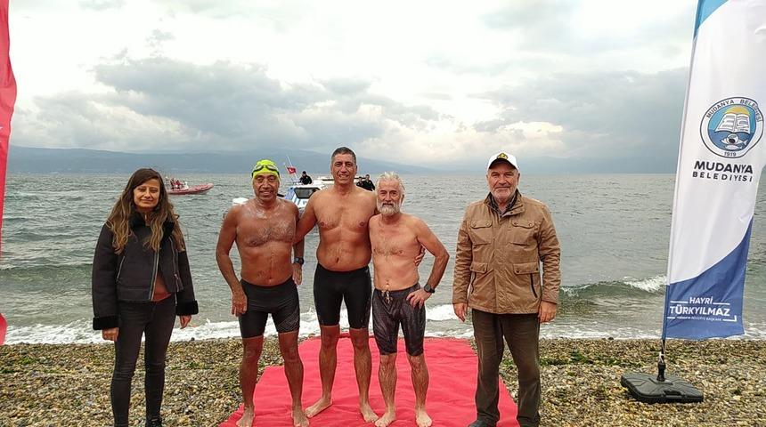 Mudanya Körfezi Açık Deniz Yüzme Maratonu tamamlandı