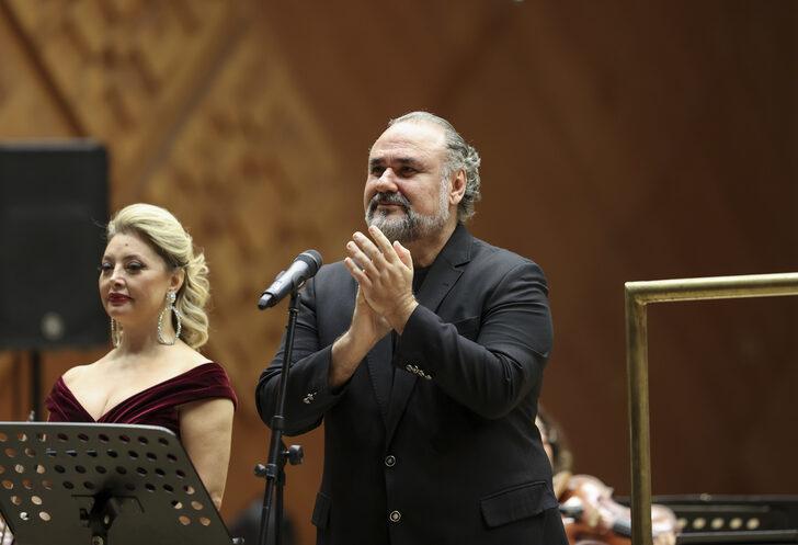 Opera sanatçısı Hakan Aysev, Başkent Kültür Yolu Festivali'nde Ankaralılarla buluştu G5