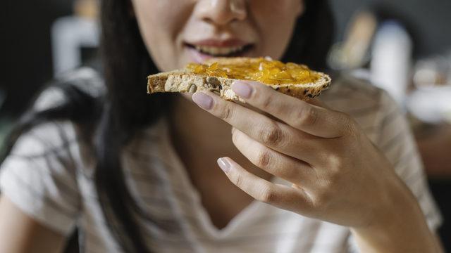 Doğrudan iltihaplanmaya neden olur! Vücudunuzu zehirlemek istemiyorsanız sakın yemeyin