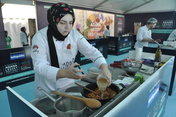 "Genç şefler" Uluslararası Adana Lezzet Festivali'nde yarıştı G3