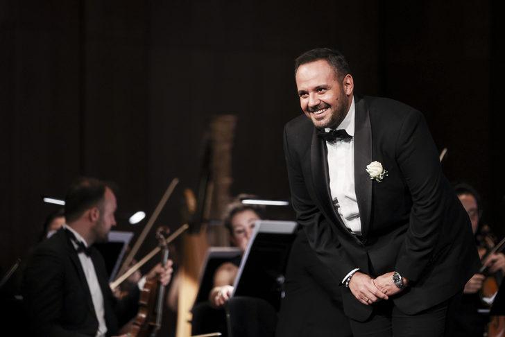 Tenor Murat Karahan ile Letonyalı soprano Kristine Opolais, AKM'de konser verdi G3