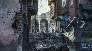 'HDP operasyonunun ardından Kürt halkı sessiz: PKK Demirtaş'ı kurban etti'