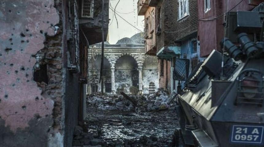 'HDP operasyonunun ardından Kürt halkı sessiz: PKK Demirtaş'ı kurban etti'