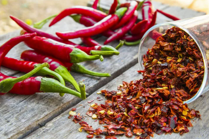 Yağlarınızı cayır cayır yakıyor! Kilo vermek için yemeklerinize bir kaşık eklemeniz yeterli G3