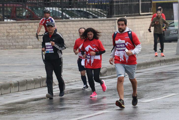 Uluslararası Kayseri Yarı Maratonu koşuldu G3