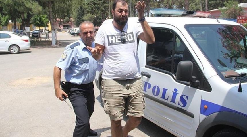 DGS'ye 'Hero' tiş&ouml;rt&uuml;yle girince g&ouml;zaltına alındı: Enteresan durummuş, vallahi g&ouml;rmedim