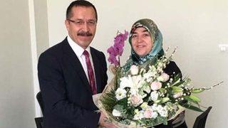 Rektör, eşini enstitü sekreteri olarak atadı!