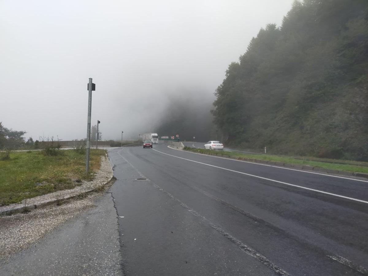 Bolu Dağı'nda sis ve yağmur etkili oluyor