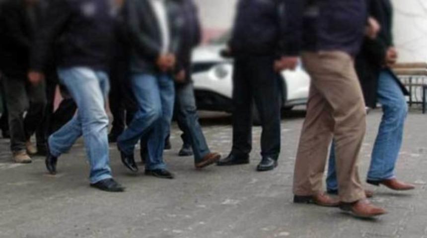 Soruları g&ouml;stermeden &ouml;nce abdest aldırmışlar