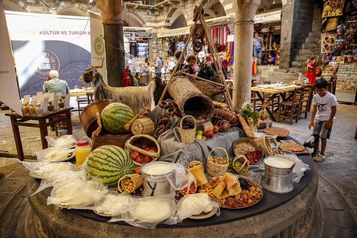 "Sur Kültür Yolu Festivali"nde Diyarbakır kahvaltısı tanıtıldı G1