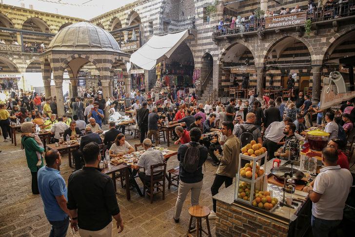 "Sur Kültür Yolu Festivali"nde Diyarbakır kahvaltısı tanıtıldı G5