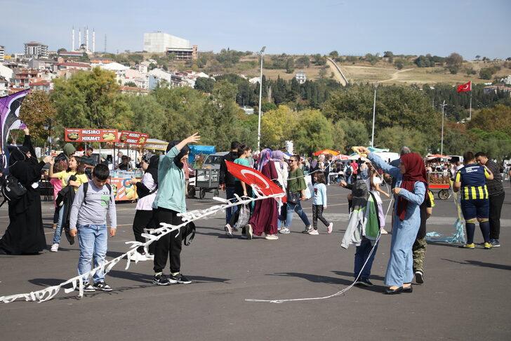 Tekirdağ'da Uçurtma  Şenliği düzenlendi G1