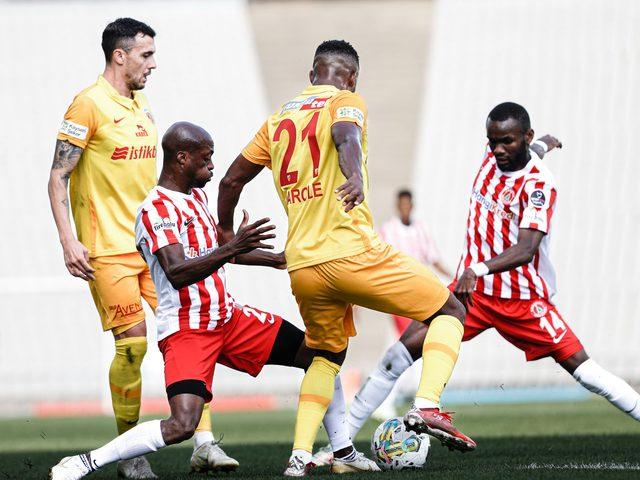 Ümraniyespor ile Kayserispor 2-2 berabere kaldı! Düellonun galibi çıkmadı