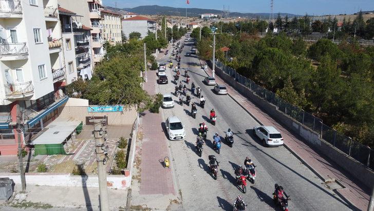 Motosiklet tutkunları Demirci'de buluştu G2