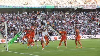 Hatayspor Alanyaspor'u 1-0 mağlup etti! Hatayspor 3 puanı tek golle aldı