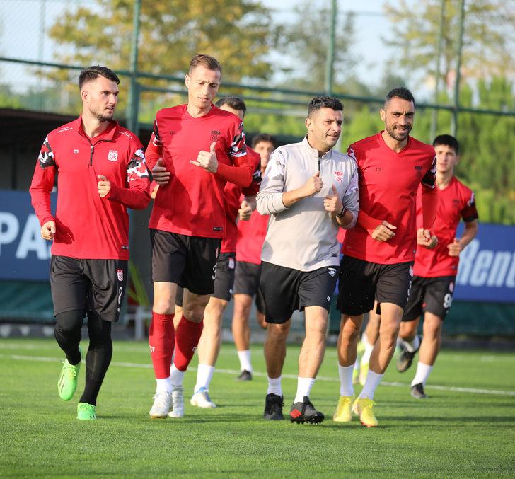 Sivasspor, Başakşehir maçı hazırlıklarını tamamladı G1