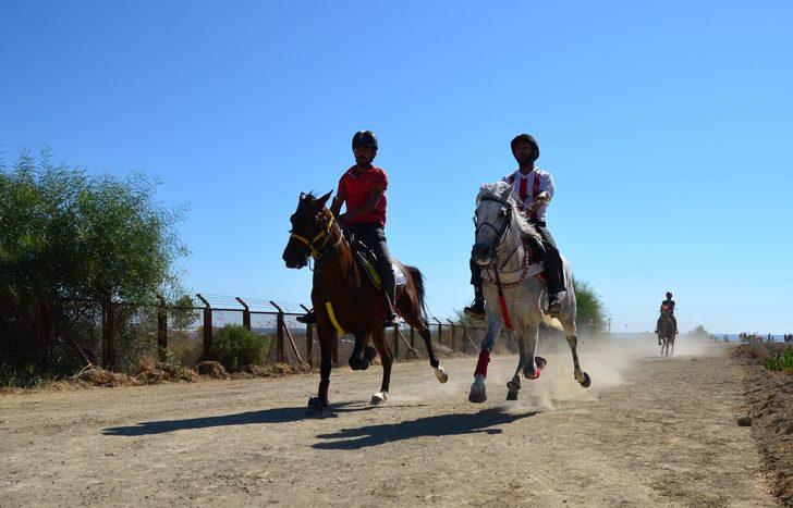 13. Geleneksel Manavgat-Side Rahvan At Yarışları yapıldı G3