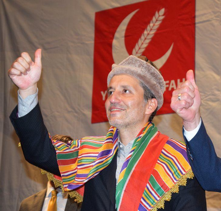 Yeniden Refah Partisi Genel Başkanı Erbakan, Bilecik'te partisinin il kongresine katıldı: G4