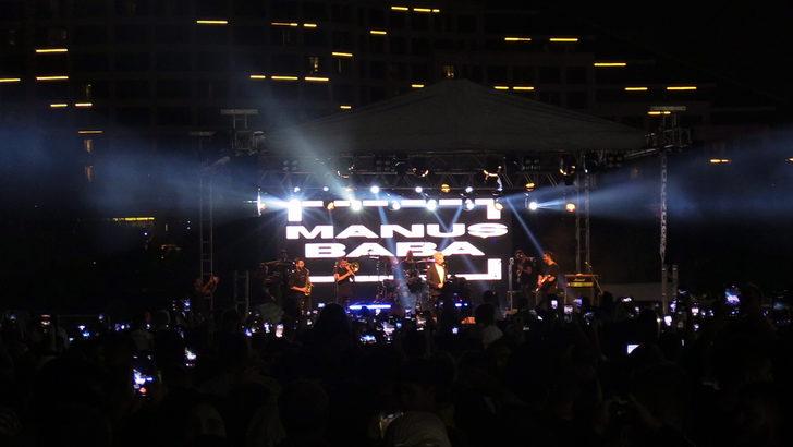 Uluslararası Adana Lezzet Festivali, Manuş Baba konseriyle sona erdi G3