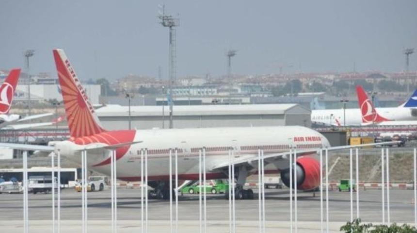 Tıkanan tuvalet u&ccedil;ak indirtti