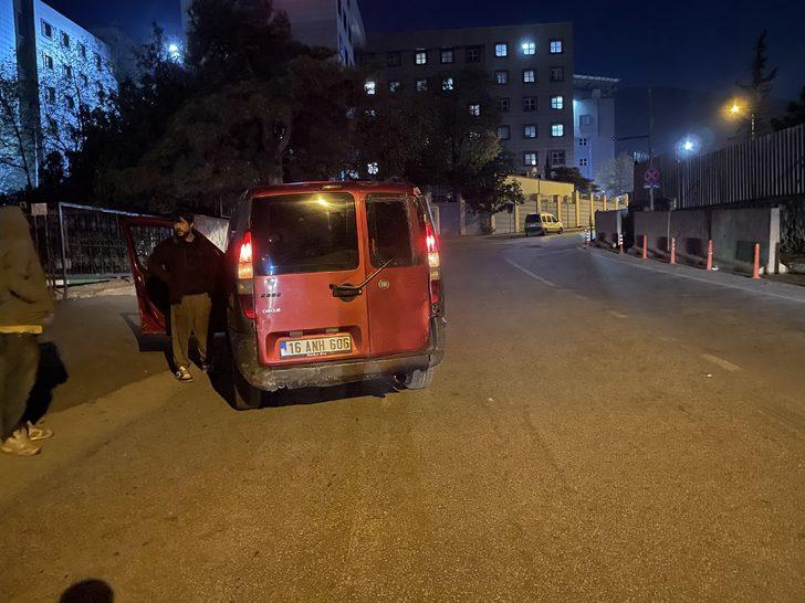 Bursa'da bir kişi bıçakla yaralandı G3