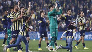 Hastasını kurtaramamış doktor! Son dakika: Fenerbahçe - Karagümrük maçı sonrası Serdar Ali Çelikler ve Güntekin Onay'ın Altay Bayındır yorumu sosyal medyayı karıştırdı!