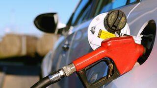 SON DAKİKA | Motorine bu gece bir zam daha geliyor! İndirimler terse döndü peş peşe...