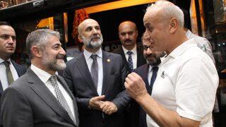 Bakan Nureddin Nebati'ye esnaftan dikkat çeken sözler: 'Gözlerinizdeki ışıltı bitmesin ama...'