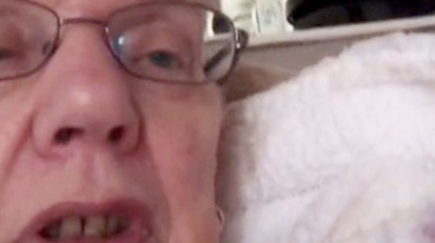 Sosyal medya gafı! Cinsel ilişkiye girdiği sırada bir anda sosyal medyada canlı yayın başladı... Torunu o anları kaydetti