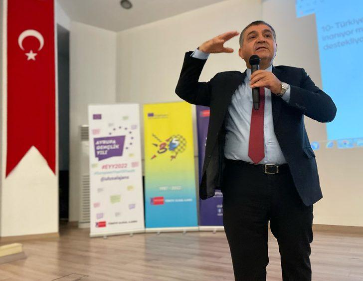 Dışişleri Bakan Yardımcısı Kaymakcı, Şanlıurfa'da AB Süreci Konferansı'nda konuştu: G2