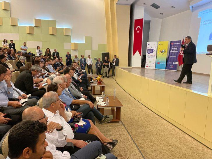 Dışişleri Bakan Yardımcısı Kaymakcı, Şanlıurfa'da AB Süreci Konferansı'nda konuştu: G3