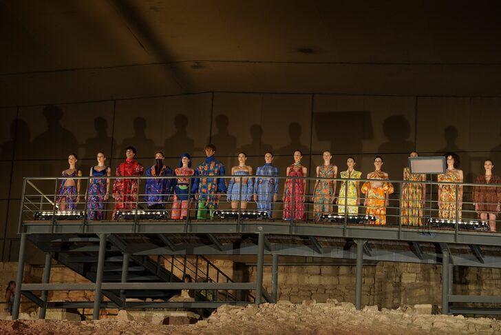 Zeugma Antik Kenti'nde "Doku Kumaş Tasarım Yarışması" defilesi yapıldı G1