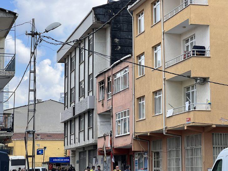 Kadıköy'de bir binada yaşanan patlamaya ilişkin incelemeler sürüyor G4