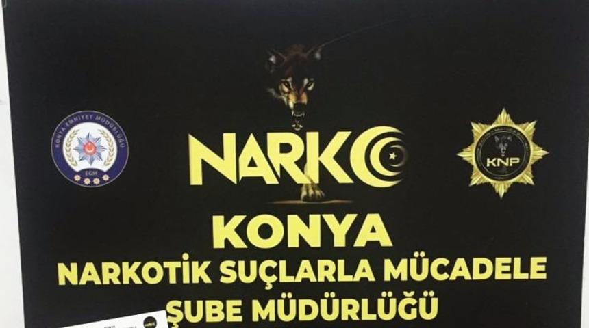 Konya'da yol uygulamasında uyuşturucu bulunan araçtaki 2 kişi tutuklandı