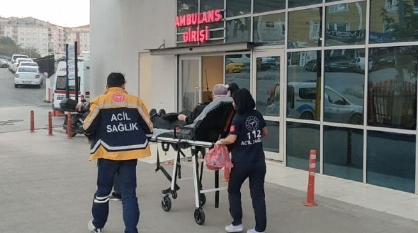 Kocaeli'de kavga ettiği kardeşi tarafından darbedilen ağabey hastaneye kaldırıldı