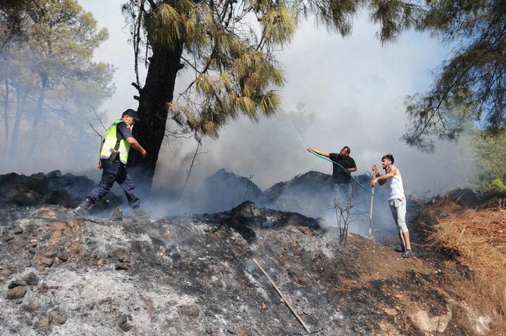 GÜNCELLEME - Antalya'da çıkan orman yangını kontrol altına alındı G4