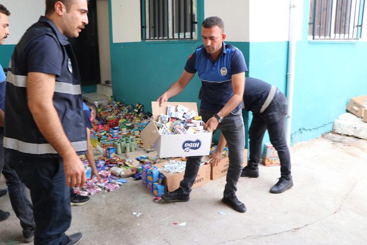 Şanlıurfa'da son kullanma tarihi geçmiş 5 bini aşkın ürün imha edildi G3