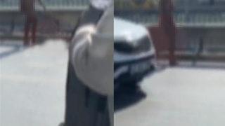 Çağlayan'da skandal görüntü! Çırılçıplak halde caddede yürüyen kadın, kimseye aldırış etmedi
