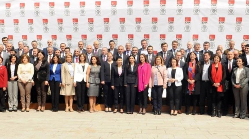 CHP İstanbul milletvekili adaylarını tanıttı