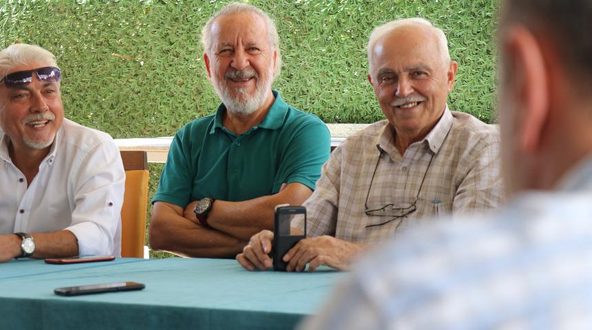 Geçtiğimiz yüzyıl askerlik yapan devreler yeniden buluştu! 41 yıl aradan sonra tekmil aldı... "Arkadaşlarımı 25 yıl aradım"