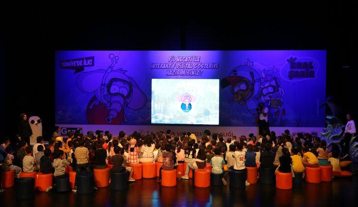 Sur Kültür Yolu Festivali'nde Diyarbakırlı çocuklar "Kral Şakir"i izledi G2