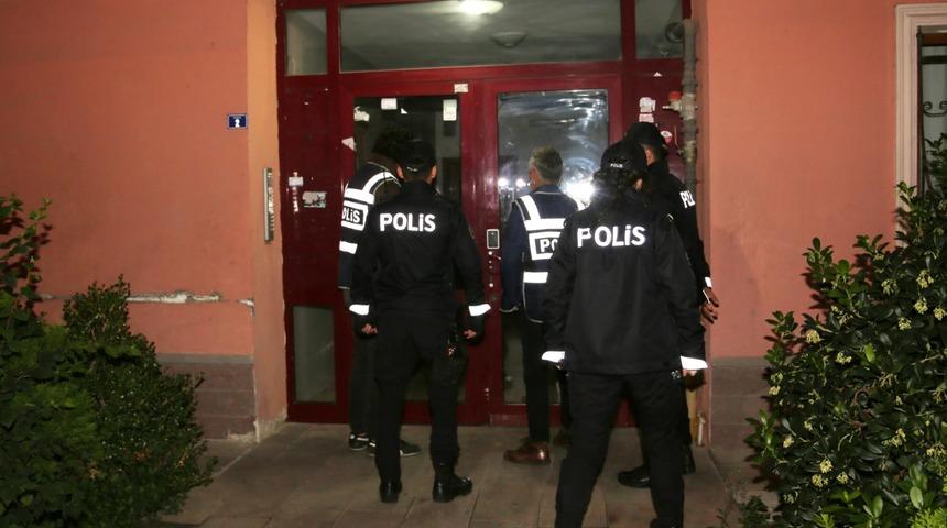 Kocaeli'de kesinleşmiş hapis cezası bulunan 20 hükümlü yakalandı